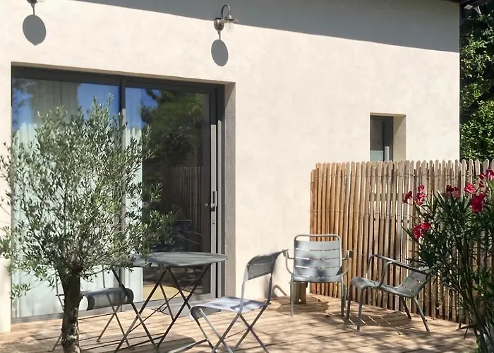 L'angelus 4* Genay (Rhone)