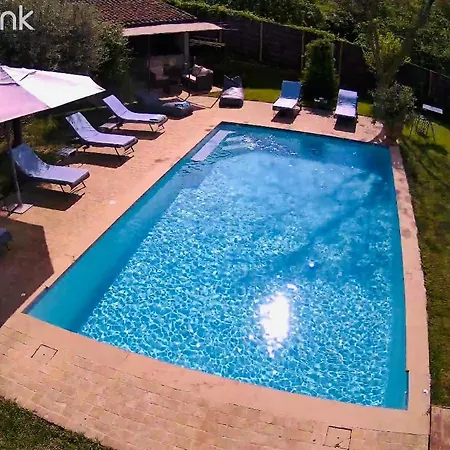 L'angelus Gasthuis Genay (Rhone)